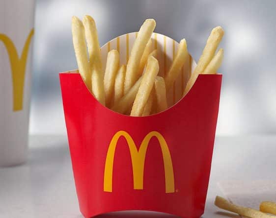 Бизнес: Работники McDonald’s утверждают, что их заставляют обманывать клиентов