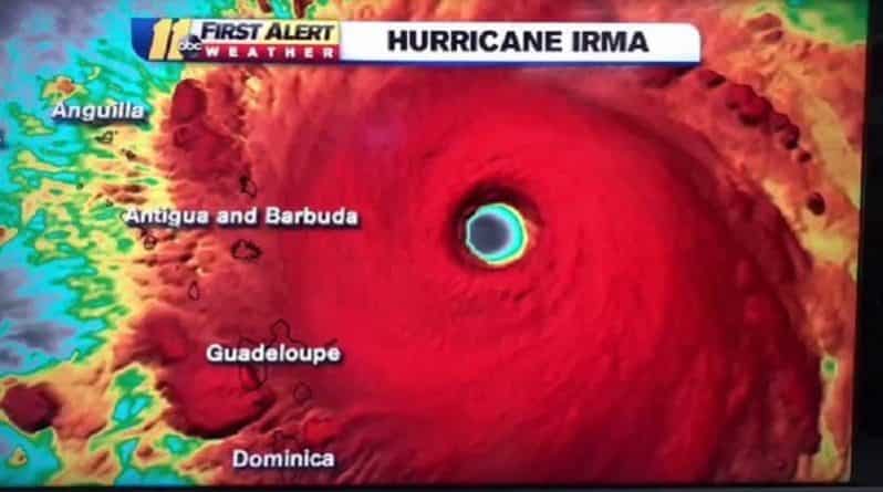 Погода: Мощнейший ураган Ирма добрался до берега