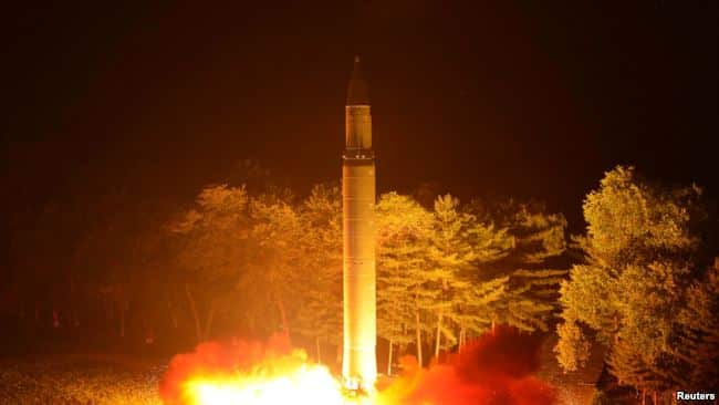 В мире: В Северной Корее заметили перемещение ракет из центра разработки в Пхеньяне