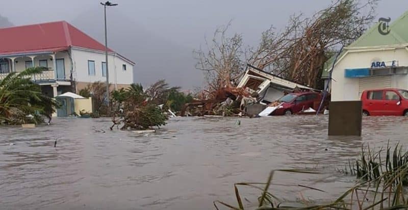 Погода: Ураган Ирма разрушил 90% домов в Барбуде: остров непригоден для жизни