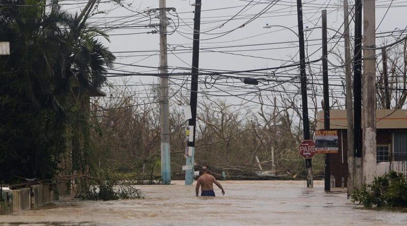 Погода: Ураган Мария оставил всех жителей Пуэрто-Рико без света