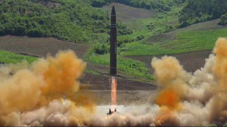 В мире: В Северной Корее заметили перемещение ракет из центра разработки в Пхеньяне