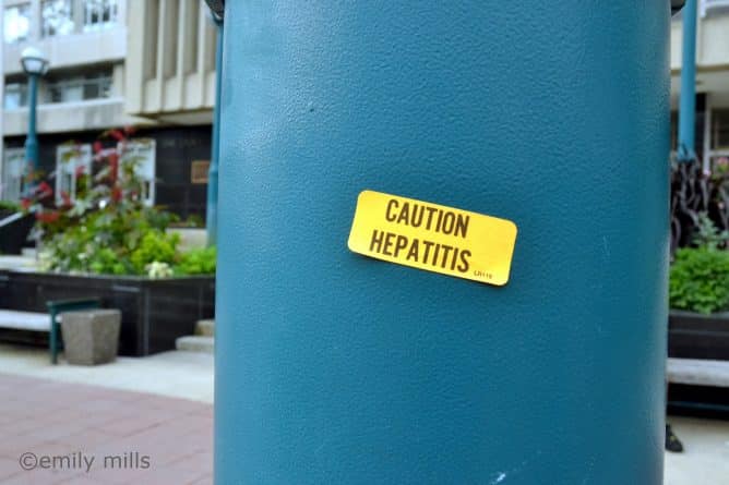 Здоровье: Медики призывают посетителей нью-йоркского ресторана срочно пройти вакцинацию от гепатита А