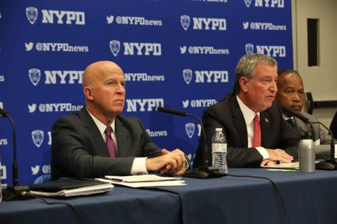 Закон и право: Полиция: в Нью-Йорке снова упал уровень преступности