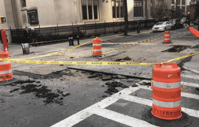 Происшествия: Возле Центрального парка в Манхэттене прогремели подземные взрывы