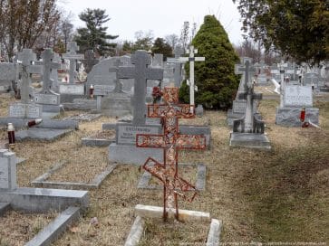 Колонки: Самое русское кладбище США