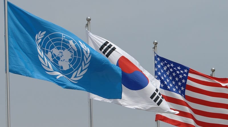 В мире: Южная Корея депортирует американца