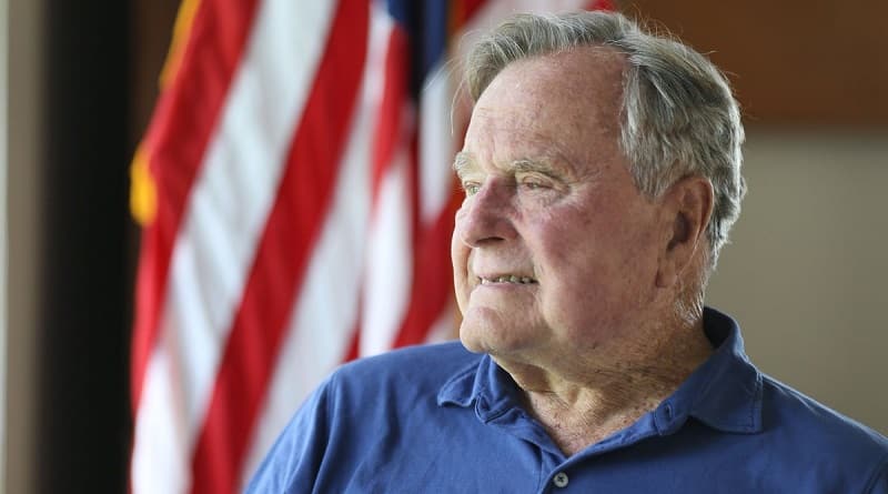 Общество: Джордж Буш-старший стал самым долгоживущим экс-президентом США