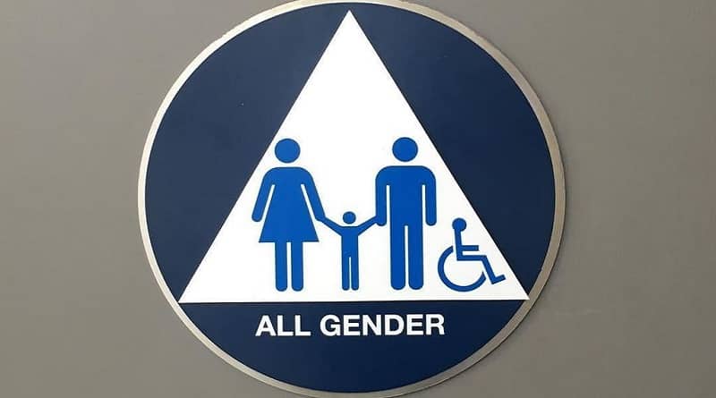 Общество: Новый закон о туалетах в Калифорнии расширяет права транссексуалов