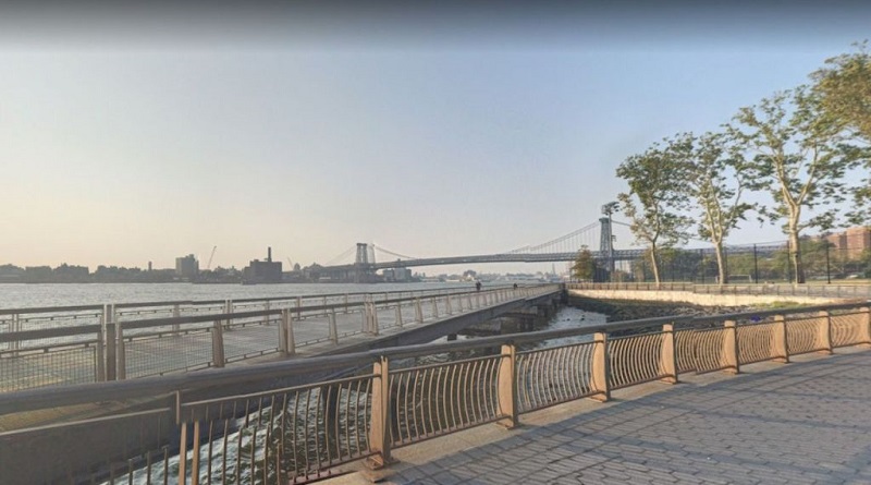Происшествия: Из East River выловили человеческую ногу
