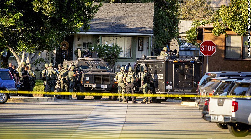 Общество: Полиция нашла спрятанный труп жены калифорнийского стрелка