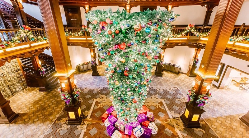 Общество: Цена на хит праздничного сезона - перевернутые елки - достигает $1000