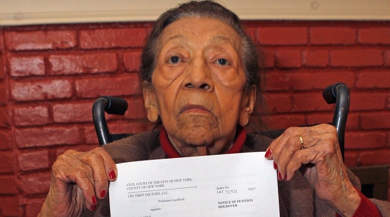 Закон и право: Арендодатель пытается выселить 100-летнюю старушку из квартиры с контролируемой рентой