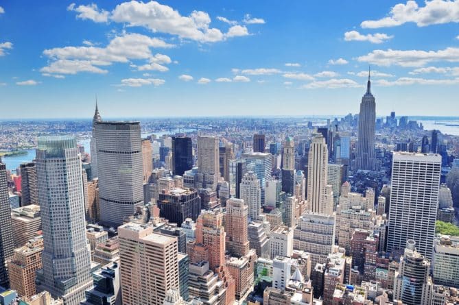 Недвижимость: Большинство нью-йоркцев не может оплатить аренду жилья