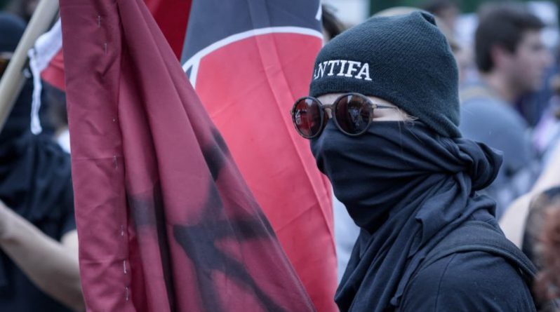 Общество: Антифашисты планируют провести в субботу гражданские протесты
