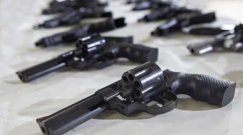 Общество: Американцы установили рекорд по покупкам оружия в Черную пятницу