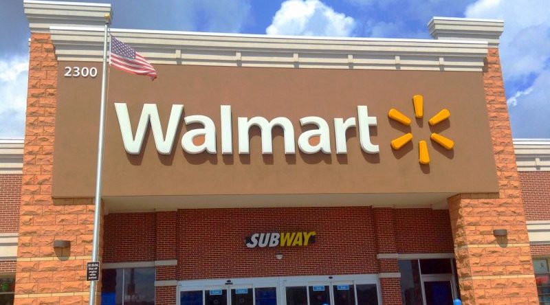 Общество: Wal-Mart борется с Amazon за титул «Лидер самых низких цен»
