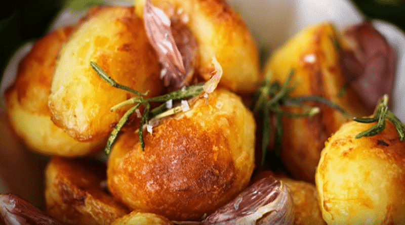 Колонки: Праздничный ужин с Джейми Оливером: идеальный запеченный картофель