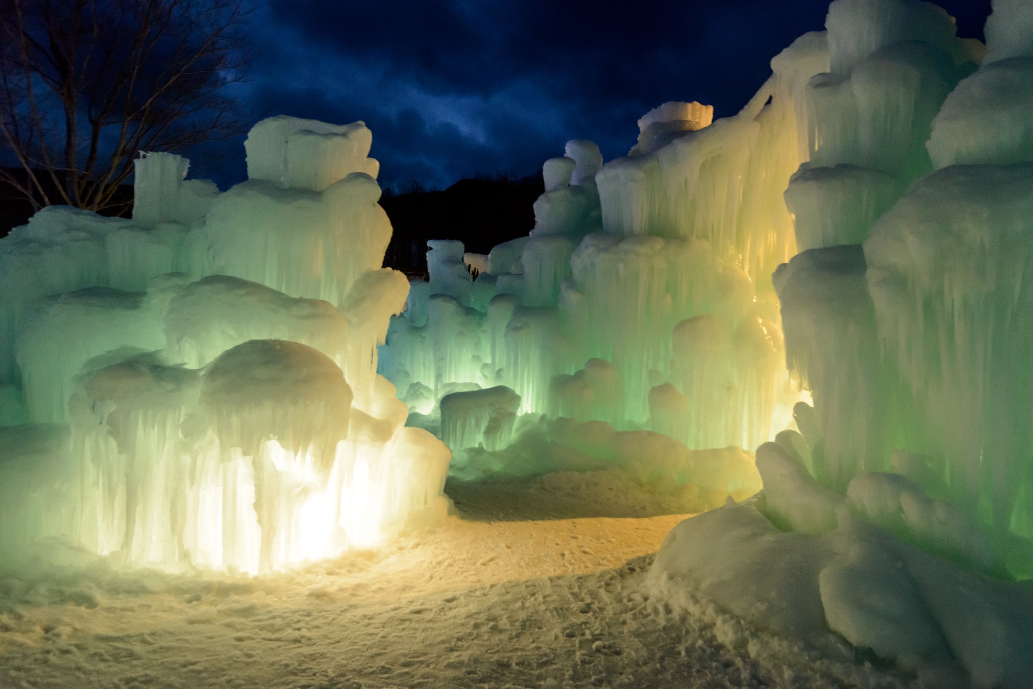 Путешествия: Путешествуем по США: Ледяные замки в Нью-Гэмпшире рис 2