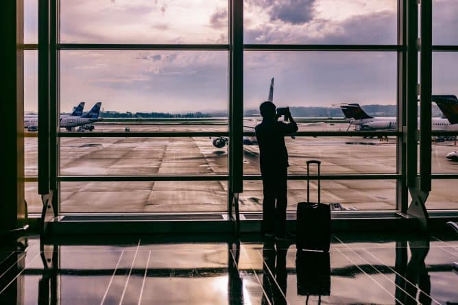 Путешествия: Прокуроры 16 штатов требуют прозрачных тарифов для американских авиапассажиров