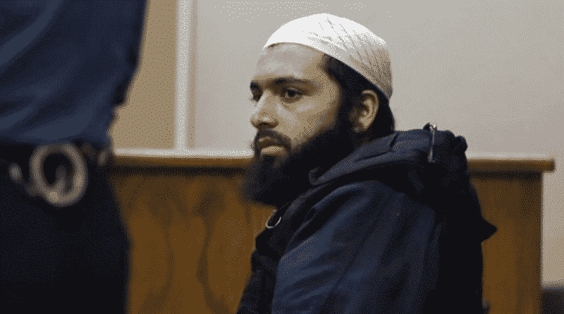 Популярное: Заключенный террорист пытается обратить в свою веру соседей по тюрьме