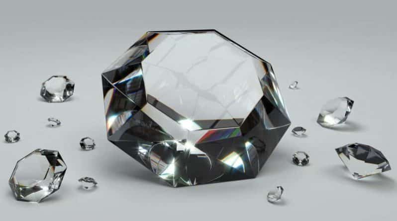 Бизнес: Алмазный гигант De Beers планирует использовать блокчейн-технологии