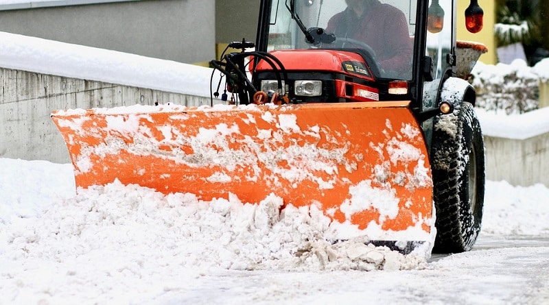 Полезное: Когда от снега будет расчищена ваша улица?