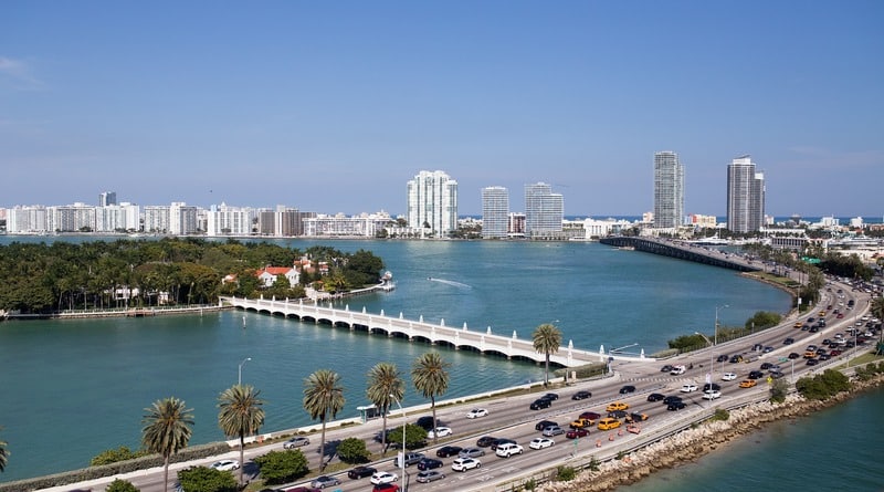 Недвижимость: Ньюйоркцы бегут от налогов во Флориду