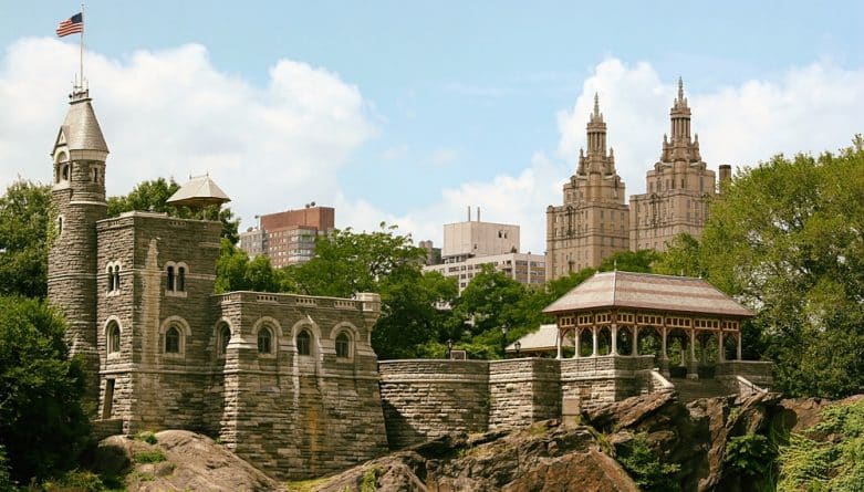 Афиша: Волшебный замок в Центральном парке закрывается до конца года