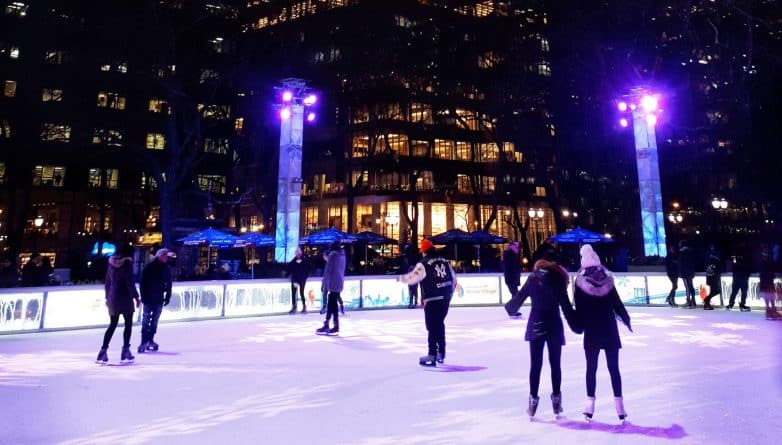 Афиша: В эту субботу в Брайант-парке можно будет кататься на коньках до полуночи