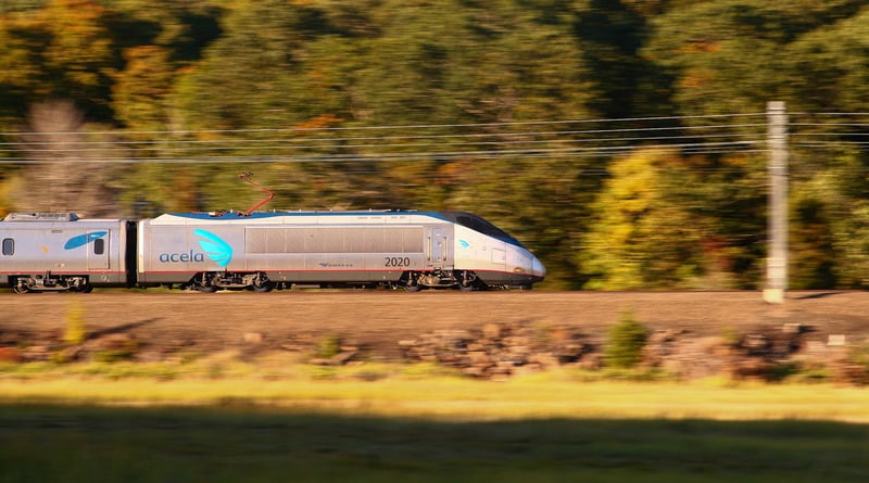 Происшествия: В поезде Amtrak вагоны разъединились на скорости 200 км/ч