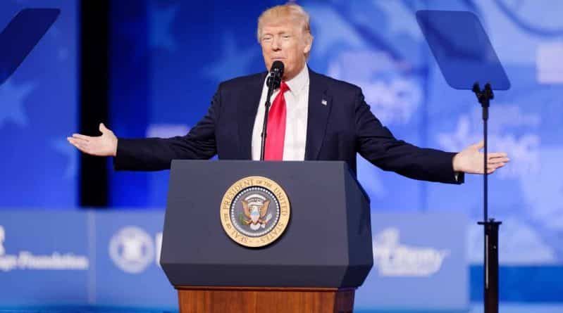 Политика: Трамп оказался на последнем месте в рейтинге великих президентов США