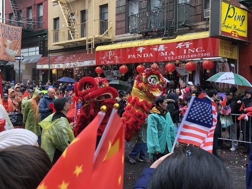 Афиша: В Нью-Йорке прошел парад в честь Китайского Нового года (фото) рис 26