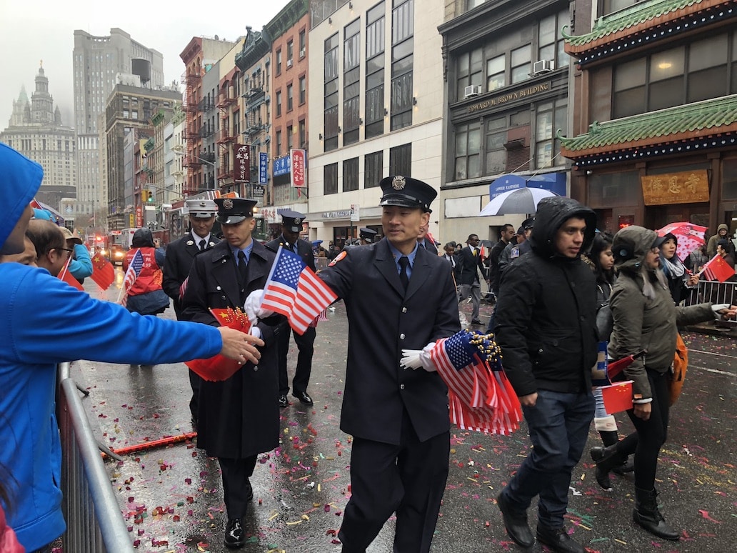 Афиша: В Нью-Йорке прошел парад в честь Китайского Нового года (фото) рис 5