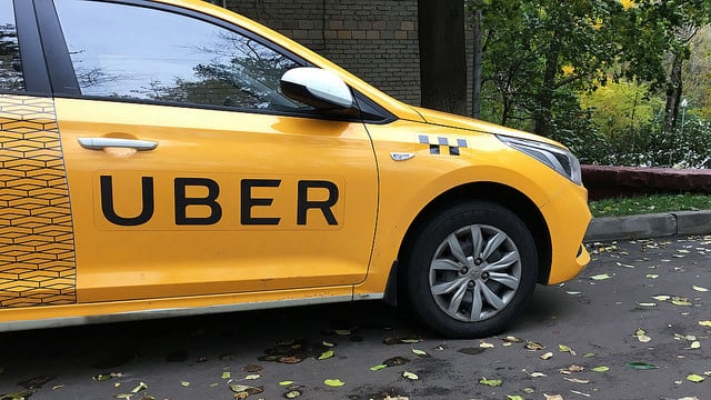 Здоровье: Uber займется доставкой людей в медучреждения