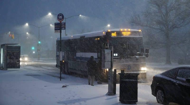 Полезное: Снежный коллапс в Нью-Йорке: возможны задержки общественного транспорта