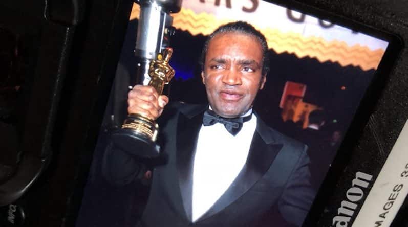 Общество: Житель Лос-Анджелеса украл "Оскар" у Фрэнсис Макдормэнд