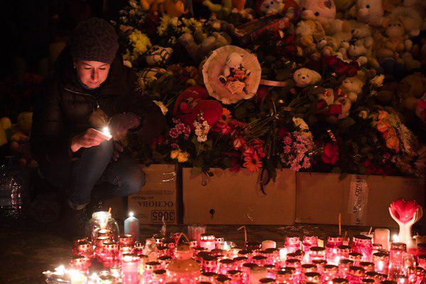 Происшествия: Житель Кемерово, потерявший в пожаре семью, утверждает, что погибло несколько сотен человек