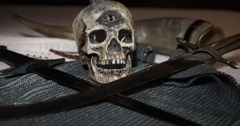 История: В США нашли самую большую братскую могилу пиратов