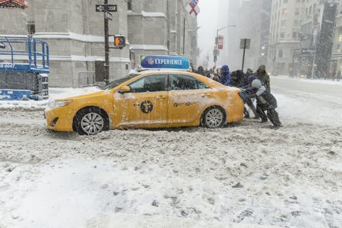Погода: Пять худших мартовских метелей Нью-Йорка