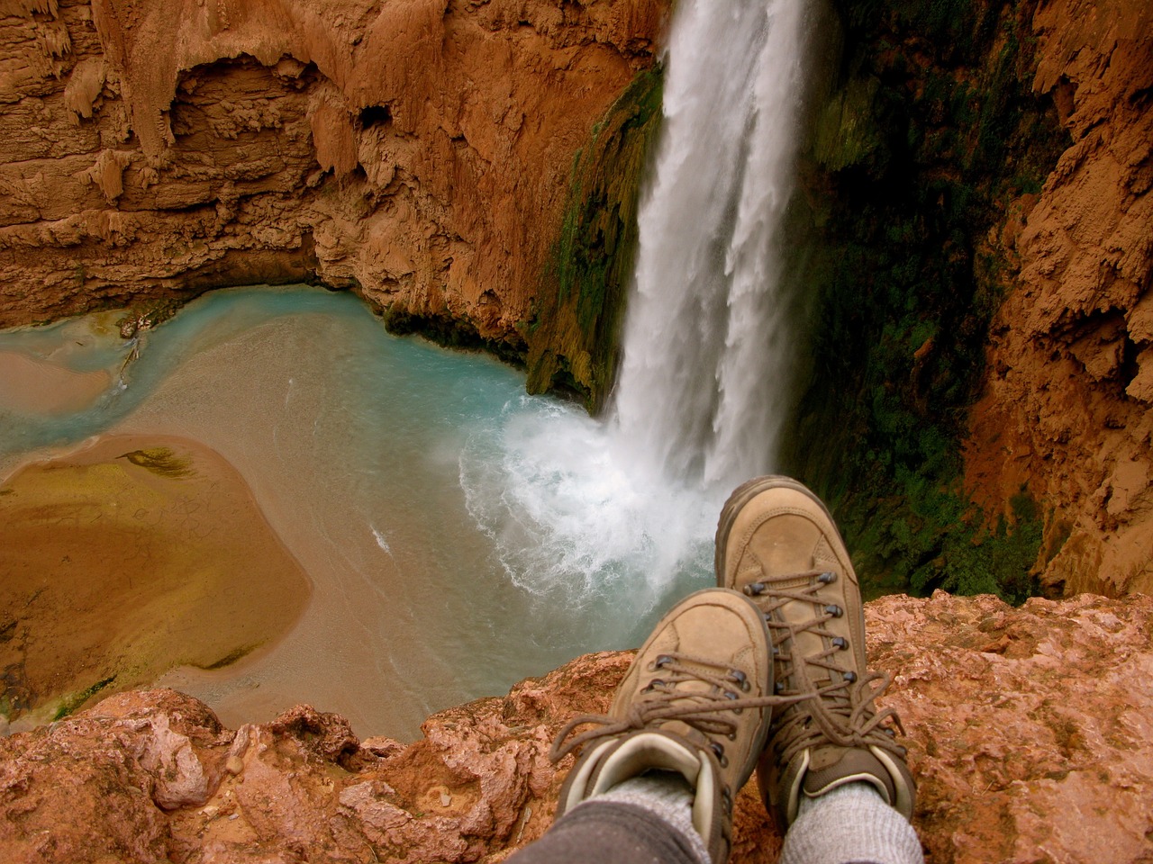 Путешествия: водопад каньон