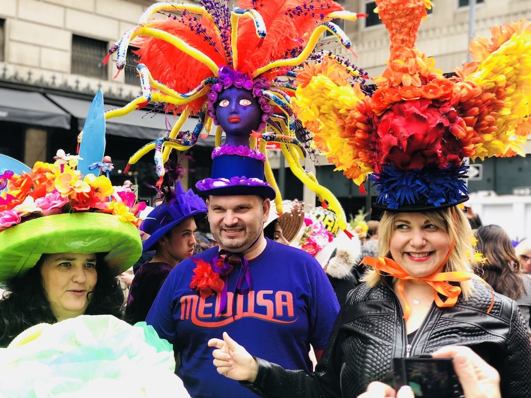 Афиша: Пасхальный парад шляп в Нью-Йорке: фотоотчет рис 40