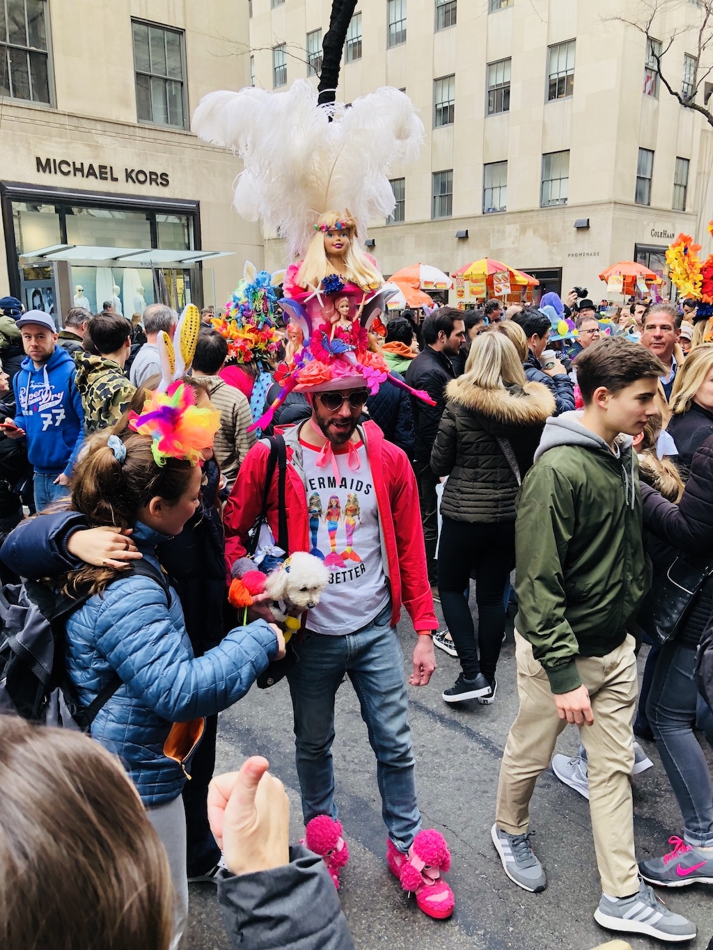 Афиша: Пасхальный парад шляп в Нью-Йорке: фотоотчет рис 3