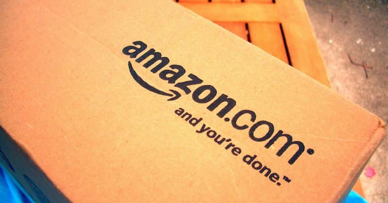 Политика: Трамп продолжает атаки на Amazon — и обвиняет в сговоре с почтовой службой США