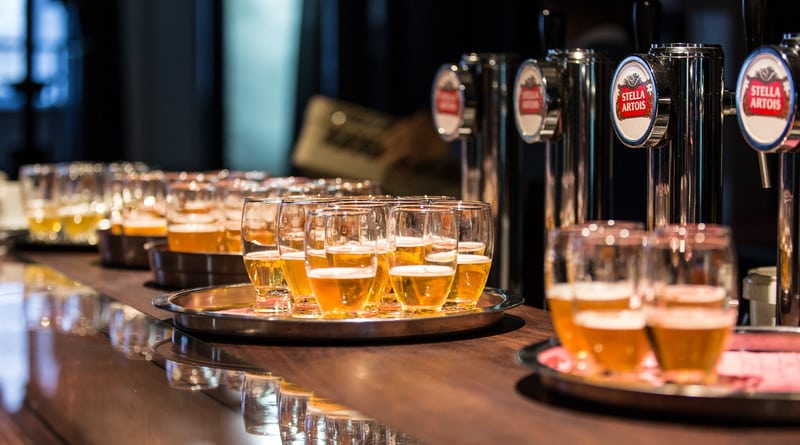 Полезное: Stella Artois предупредила покупателей о стекле в пиве