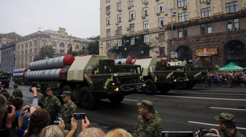 В мире: Россия «передумала» поставлять ракетные комплексы С-300 Сирии после визита Нетаньяху
