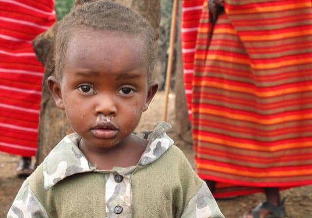 В мире: При прорыве плотины в Кении погибли 44 человека, из них 20 — дети