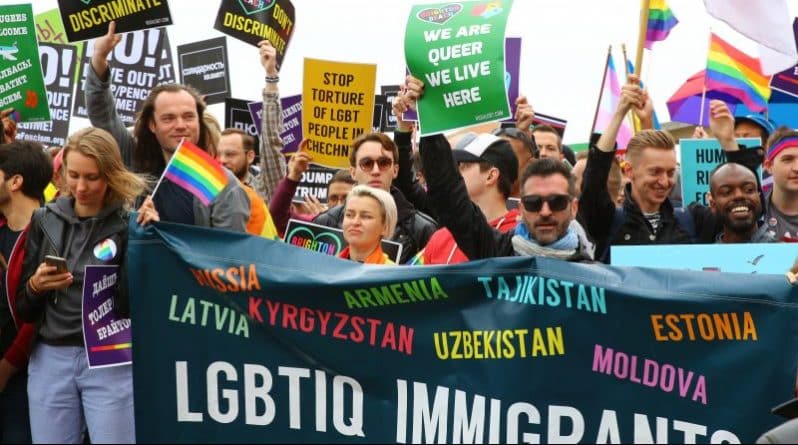 Пресс-релизы: На Брайтон-Бич пройдет второй русскоязычный гей-парад Out and Proud