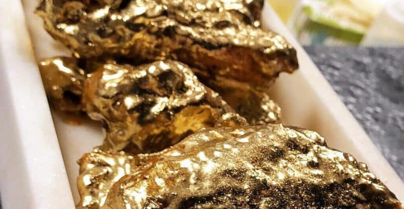 Локальные новости: В Нью-Йоркских ресторанах подают позолоченные крылышки Баффало