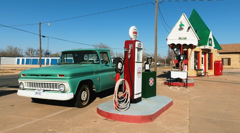 Экономика и финансы: По всем штатам взлетели цены на бензин